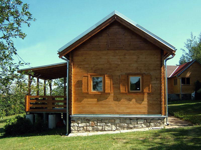Dřevěná chata Valérie.